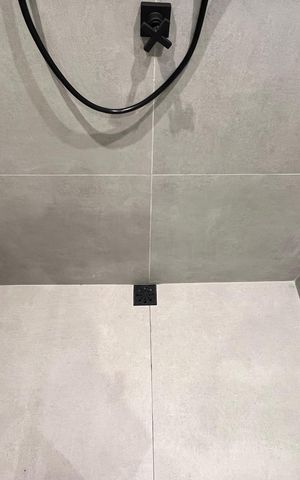 Studio para alugar com 28m², 1 quarto e sem vaga Studio para alugar com 28m², 1 quarto e sem vagaBanheiro
