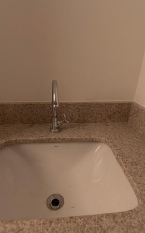 Apartamento à venda com 120m², 2 quartos e 2 vagas Apartamento à venda com 120m², 2 quartos e 2 vagasBanheiro Suite 1