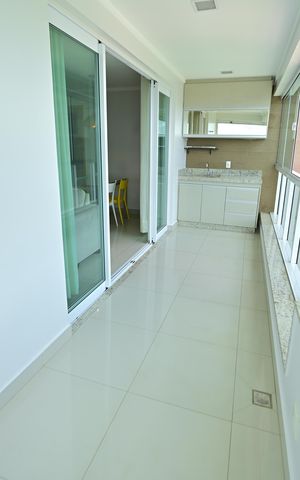 Apartamento para alugar com 46m², 1 quarto e 1 vagaSacada da Sala 