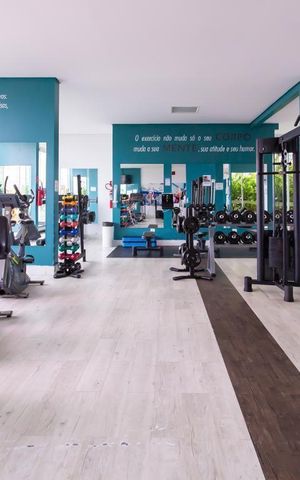 Apartamento à venda com 150m², 3 quartos e 6 vagas Apartamento à venda com 150m², 3 quartos e 6 vagasÁrea comum - Academia