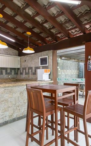 Apartamento à venda com 150m², 3 quartos e 6 vagas Apartamento à venda com 150m², 3 quartos e 6 vagasÁrea comum - Churrasqueira