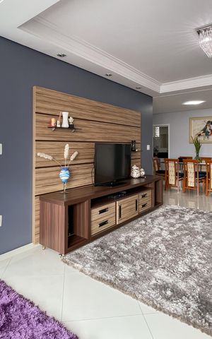 Apartamento à venda com 150m², 3 quartos e 6 vagas Apartamento à venda com 150m², 3 quartos e 6 vagasSala