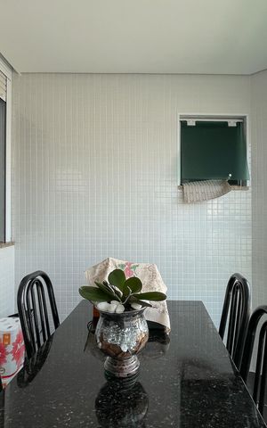 Apartamento à venda com 150m², 3 quartos e 6 vagas Apartamento à venda com 150m², 3 quartos e 6 vagasCozinha