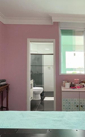 Apartamento à venda com 150m², 3 quartos e 6 vagas Apartamento à venda com 150m², 3 quartos e 6 vagasSuíte 1
