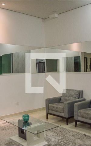 Apartamento à venda com 150m², 3 quartos e 6 vagas Apartamento à venda com 150m², 3 quartos e 6 vagasÁrea comum - Hall
