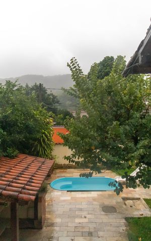 Casa à venda com 750m², 5 quartos e 4 vagas Casa à venda com 750m², 5 quartos e 4 vagasVista da Suíte 2 (Casa 2)