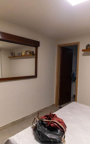 Casa à venda com 750m², 5 quartos e 4 vagas Casa à venda com 750m², 5 quartos e 4 vagasSuíte 1 (Casa 2)
