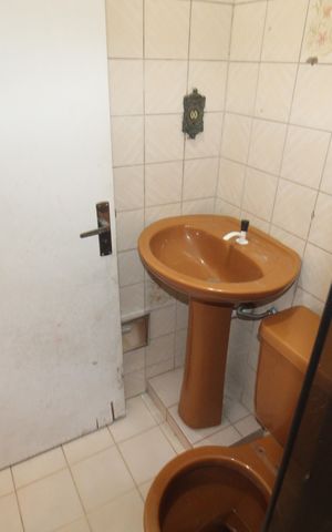 Casa para alugar com 180m², 2 quartos e sem vagaBanheiro 1