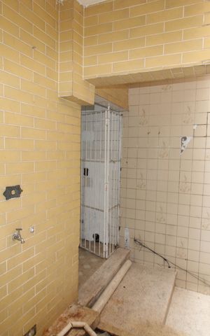 Casa para alugar com 180m², 2 quartos e sem vagaÁrea de Serviço