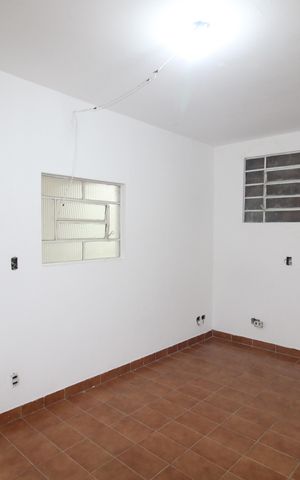 Casa para alugar com 180m², 2 quartos e sem vagaQuarto 2