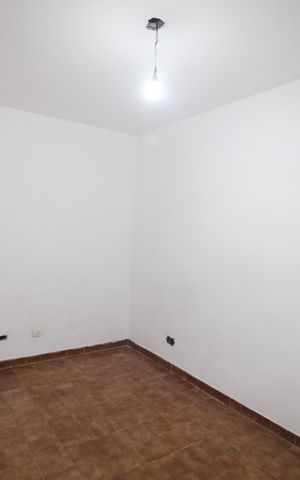 Casa para alugar com 180m², 2 quartos e sem vagaSala