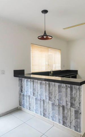 Casa à venda com 120m², 3 quartos e 1 vaga Casa à venda com 120m², 3 quartos e 1 vagaCozinha