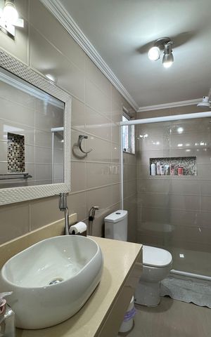 Casa de condomínio à venda com 170m², 4 quartos e 1 vaga Casa de condomínio à venda com 170m², 4 quartos e 1 vagaSuíte 3 - Banheiro