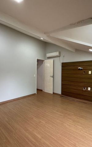 Casa de condomínio à venda com 170m², 4 quartos e 1 vaga Casa de condomínio à venda com 170m², 4 quartos e 1 vagaSuíte 3