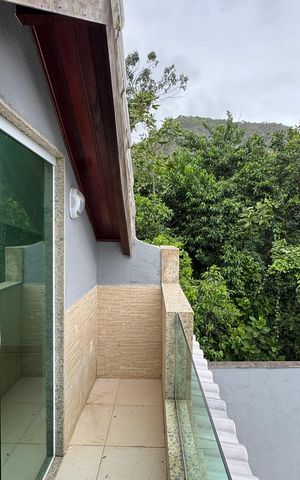 Casa de condomínio à venda com 170m², 4 quartos e 1 vaga Casa de condomínio à venda com 170m², 4 quartos e 1 vagaSuíte 3 - Varanda