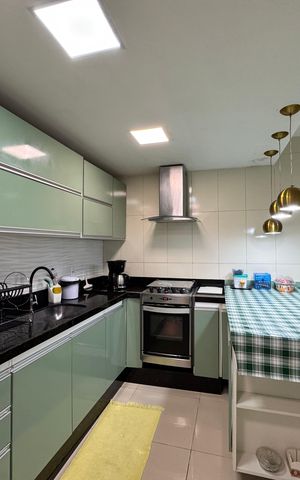 Casa de condomínio à venda com 170m², 4 quartos e 1 vaga Casa de condomínio à venda com 170m², 4 quartos e 1 vagaCozinha