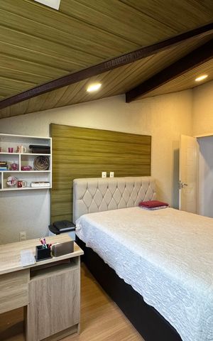 Casa de condomínio à venda com 170m², 4 quartos e 1 vaga Casa de condomínio à venda com 170m², 4 quartos e 1 vagaQuarto