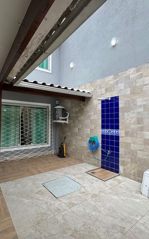 Casa de condomínio à venda com 170m², 4 quartos e 1 vaga Casa de condomínio à venda com 170m², 4 quartos e 1 vagaÁrea comum - Churrasqueira