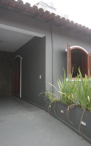 Casa à venda com 360m², 6 quartos e 6 vagasÁrea comum