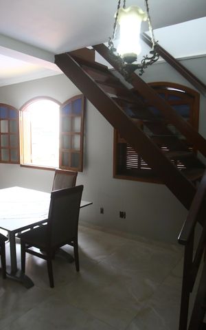 Casa à venda com 360m², 6 quartos e 6 vagasSala de jantar