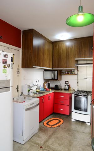 Apartamento à venda com 99m², 2 quartos e 1 vagaCozinha