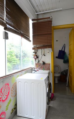 Apartamento à venda com 99m², 2 quartos e 1 vagaÁrea de Serviço