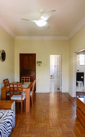 Apartamento à venda com 74m², 2 quartos e sem vaga Apartamento à venda com 74m², 2 quartos e sem vagaSala
