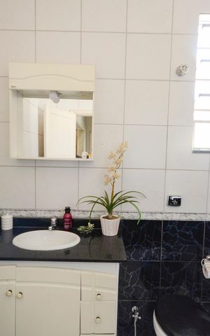 Apartamento à venda com 74m², 2 quartos e sem vaga Apartamento à venda com 74m², 2 quartos e sem vagaBanheiro