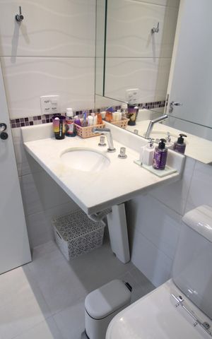 Apartamento à venda com 93m², 3 quartos e 2 vagasBanheiro