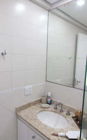 Apartamento à venda com 93m², 3 quartos e 2 vagasBanheiro da Suíte 