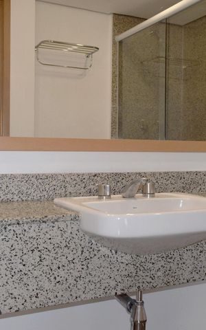 Studio à venda com 32m², 1 quarto e 1 vagaStudio- banheiro