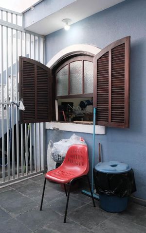 Casa à venda com 169m², 3 quartos e 2 vagasÁrea de Serviço