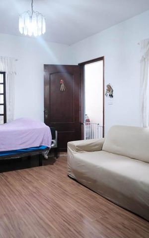 Casa à venda com 169m², 3 quartos e 2 vagasSala