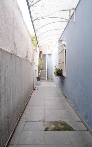 Casa à venda com 169m², 3 quartos e 2 vagasCorredor