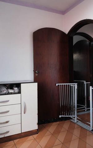 Casa à venda com 169m², 3 quartos e 2 vagasQuarto 2
