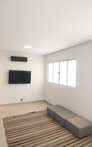 Casa à venda com 300m², 2 quartos e 2 vagasSala / Cozinha