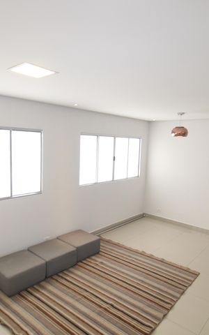 Casa à venda com 300m², 2 quartos e 2 vagasSala / Cozinha