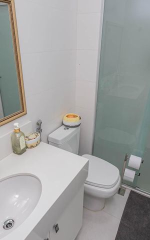 Apartamento à venda com 110m², 2 quartos e 2 vagasBanheiro da Suíte