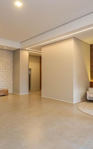 Apartamento à venda com 110m², 2 quartos e 2 vagasHall de entrada