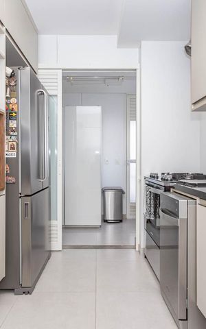 Apartamento à venda com 110m², 2 quartos e 2 vagasCozinha