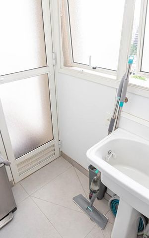 Apartamento à venda com 110m², 2 quartos e 2 vagasÁrea de Serviço