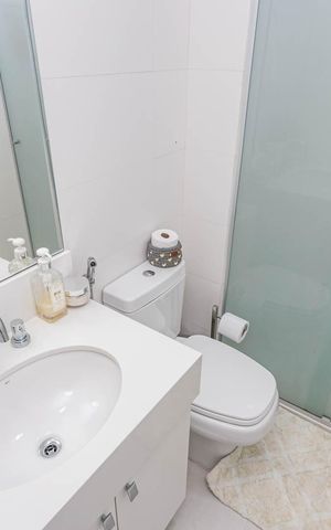 Apartamento à venda com 110m², 2 quartos e 2 vagasBanheiro