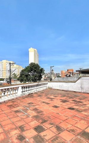 Casa para alugar com 250m², 4 quartos e 4 vagasÁrea externa