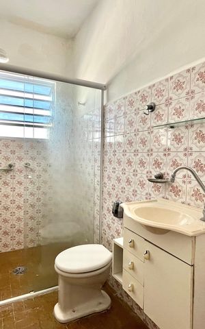 Casa para alugar com 250m², 4 quartos e 4 vagasEdícula