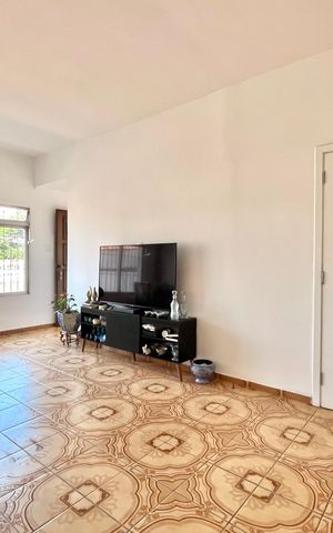 Casa para alugar com 250m², 4 quartos e 4 vagasSala