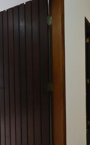 Casa para alugar com 150m², 3 quartos e 2 vagasCorredor interno