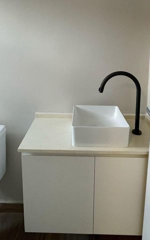 Apartamento à venda com 50m², 2 quartos e 1 vaga Apartamento à venda com 50m², 2 quartos e 1 vagaBanheiro