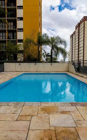 Apartamento à venda com 76m², 3 quartos e 2 vagas Apartamento à venda com 76m², 3 quartos e 2 vagasPiscina