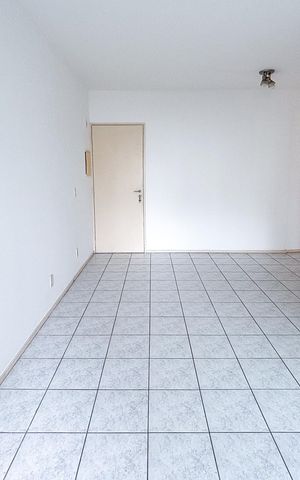 Apartamento para alugar com 47m², 1 quarto e 1 vaga Apartamento para alugar com 47m², 1 quarto e 1 vagaSala