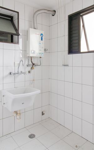 Apartamento à venda com 108m², 3 quartos e 2 vagas Apartamento à venda com 108m², 3 quartos e 2 vagasÁrea de Serviço